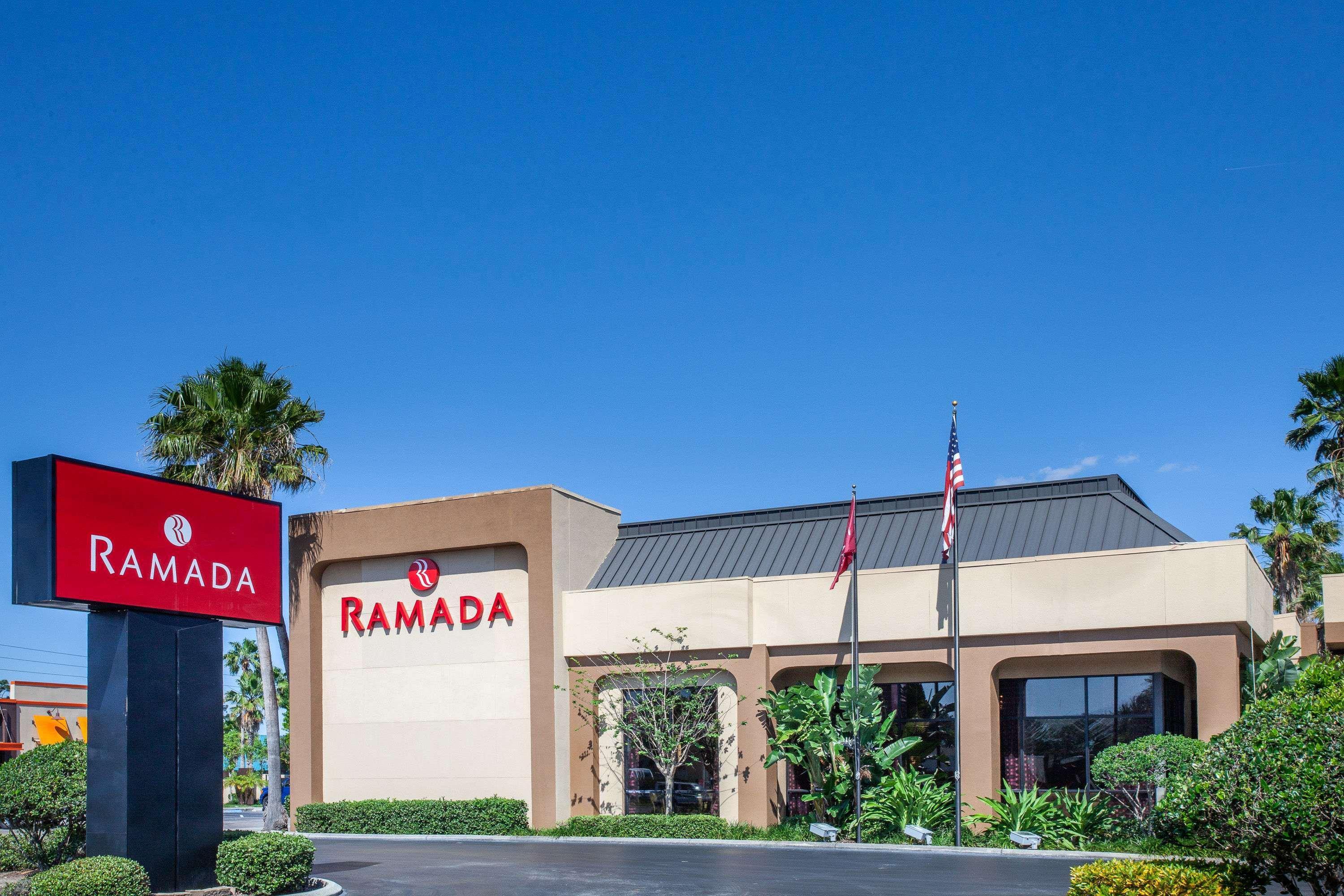 Ramada By Wyndham Orlando Florida Mall Екстер'єр фото